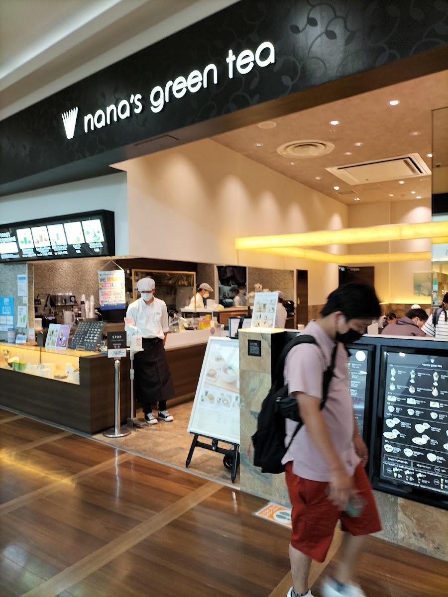 Nana ' S Green Tea Ionmoruitamiten (Matcha Cafe)